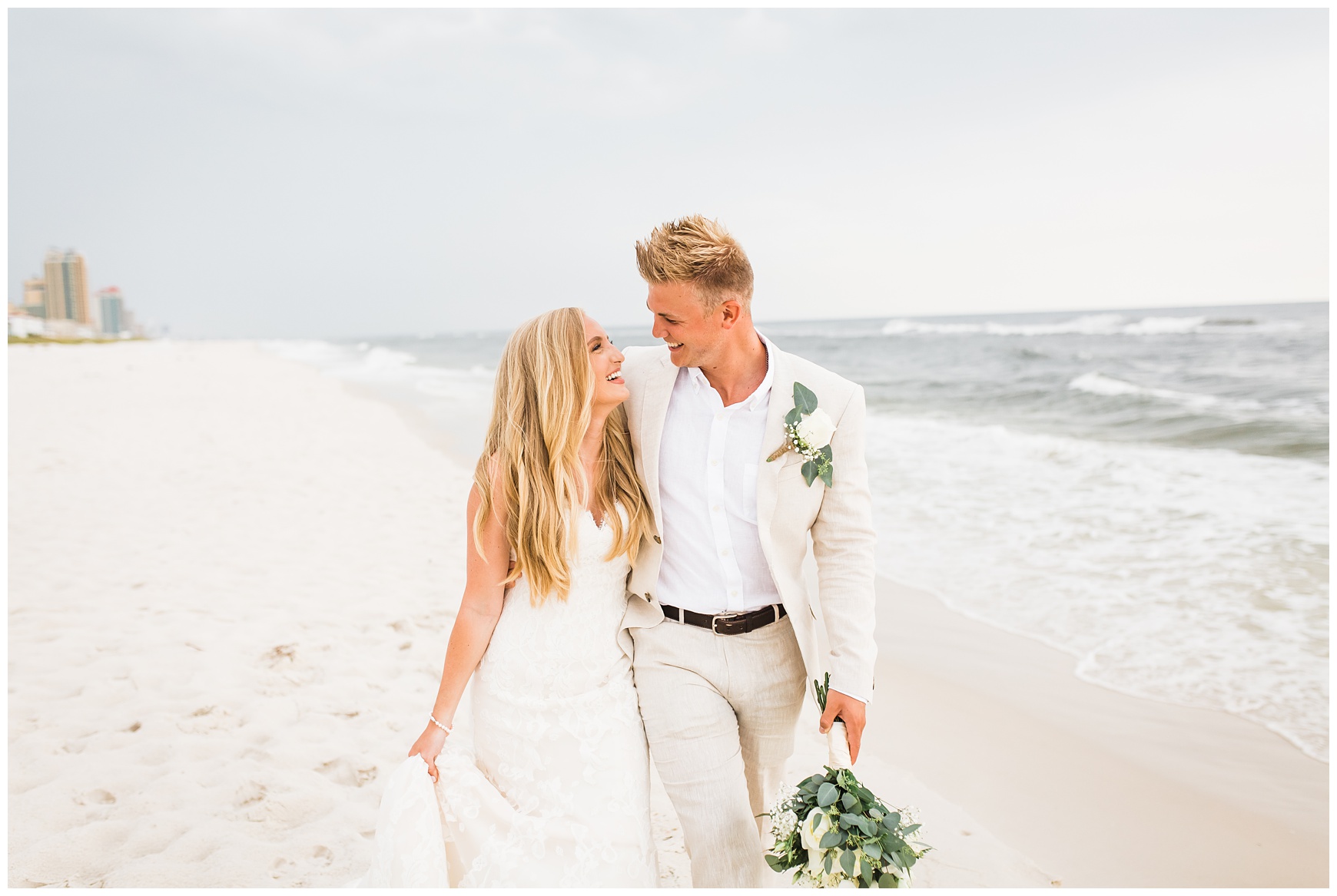 Best Pensacola Photographer_Destin Beach Wedding__0021.jpg