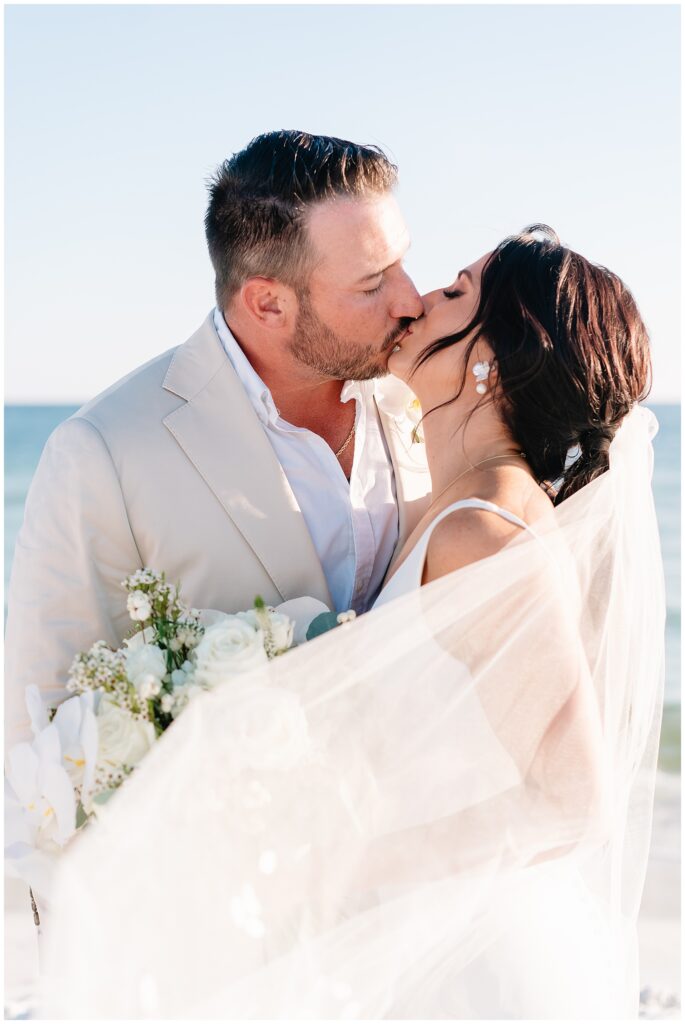 bride and groom photos in destin, fl