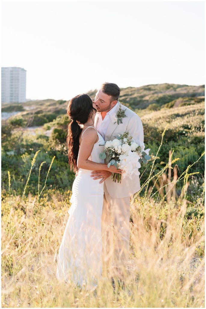 bride and groom photos in destin, fl